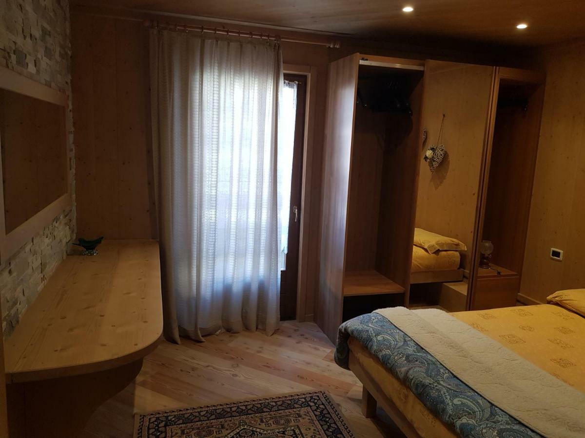 Chalet Dcb Bormio Exteriör bild