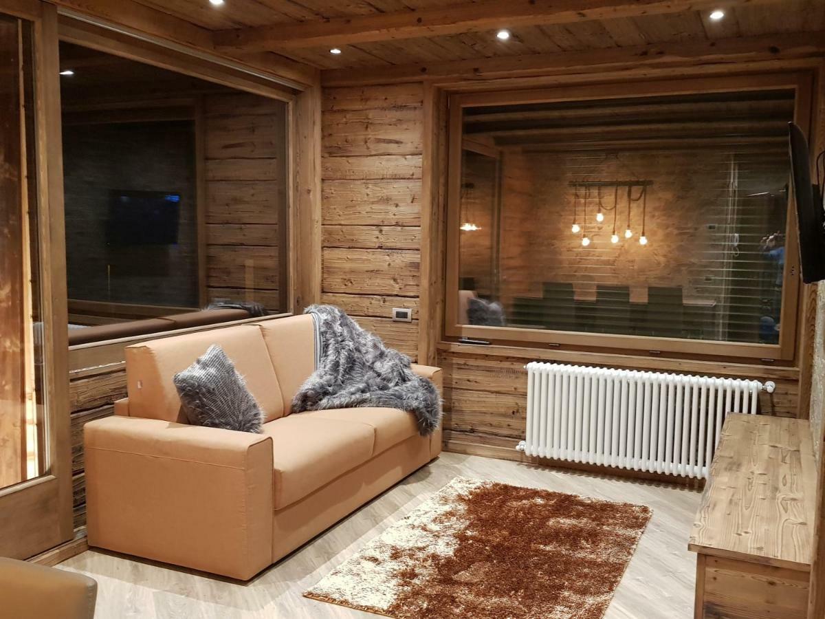 Chalet Dcb Bormio Exteriör bild
